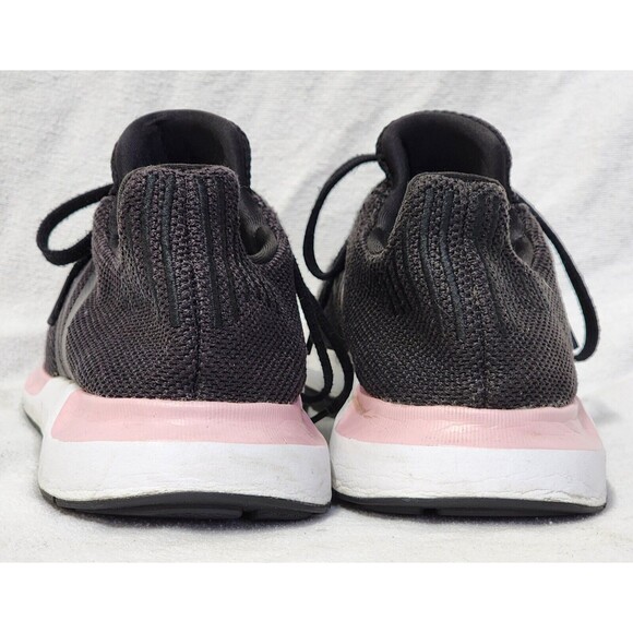 Size 9½ - adidas Swift Run Black True Pink W - Picture 4 of 7